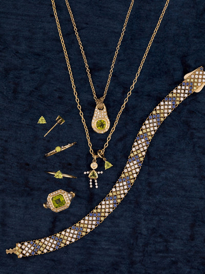 August birthstone & the peridot, spinel & sardonyx birthstone meaning