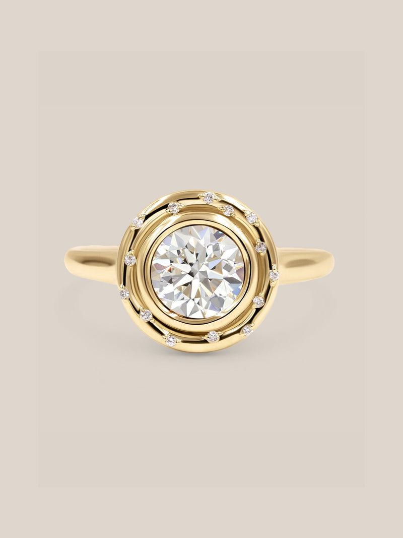 Diamond Spotlight Ring