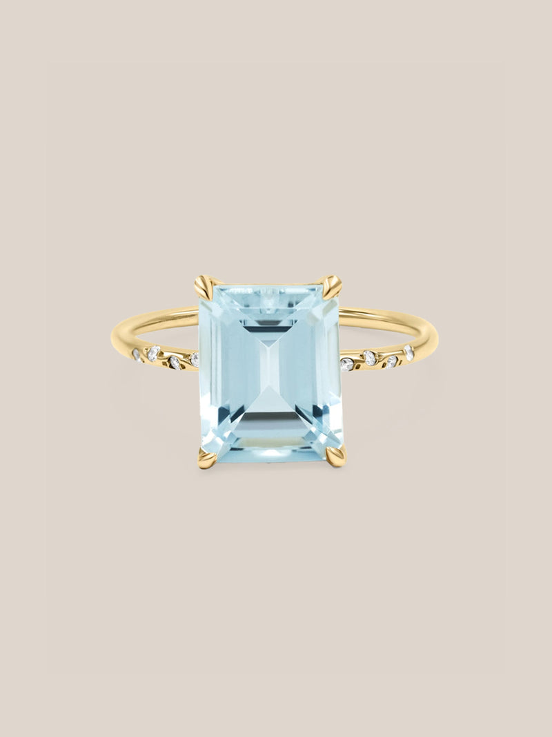 Large Starry Aquamarine Ring