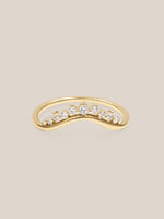 Grand Diamond Arch Ring