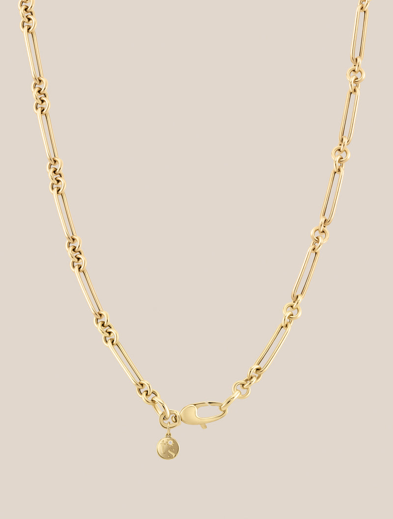 Alternating Paper Clip Chain