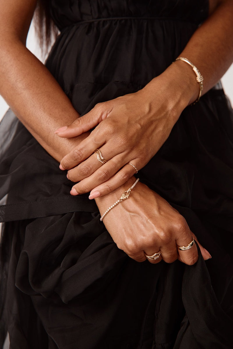 Single Diamond V Band