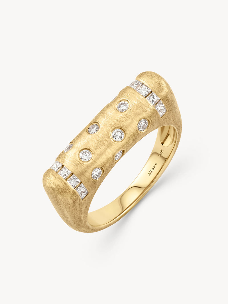 Dancing Diamonds Ring