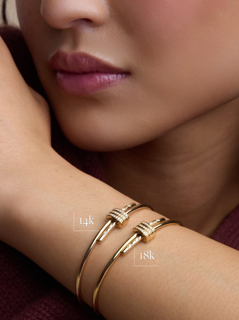 18K Diamond Latch Bracelet