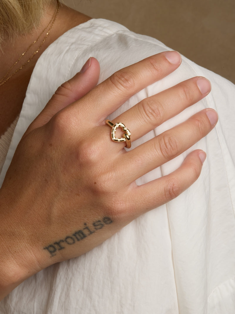 Aria Heart Ring