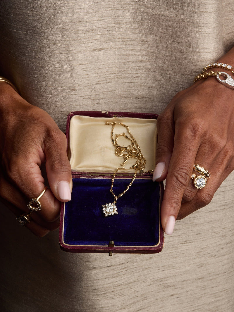 Elizabeth Necklace