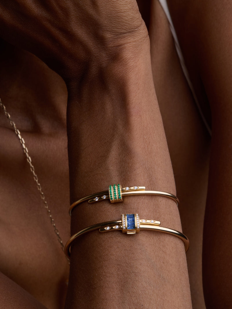 Sapphire Vaulted Latch Bracelet