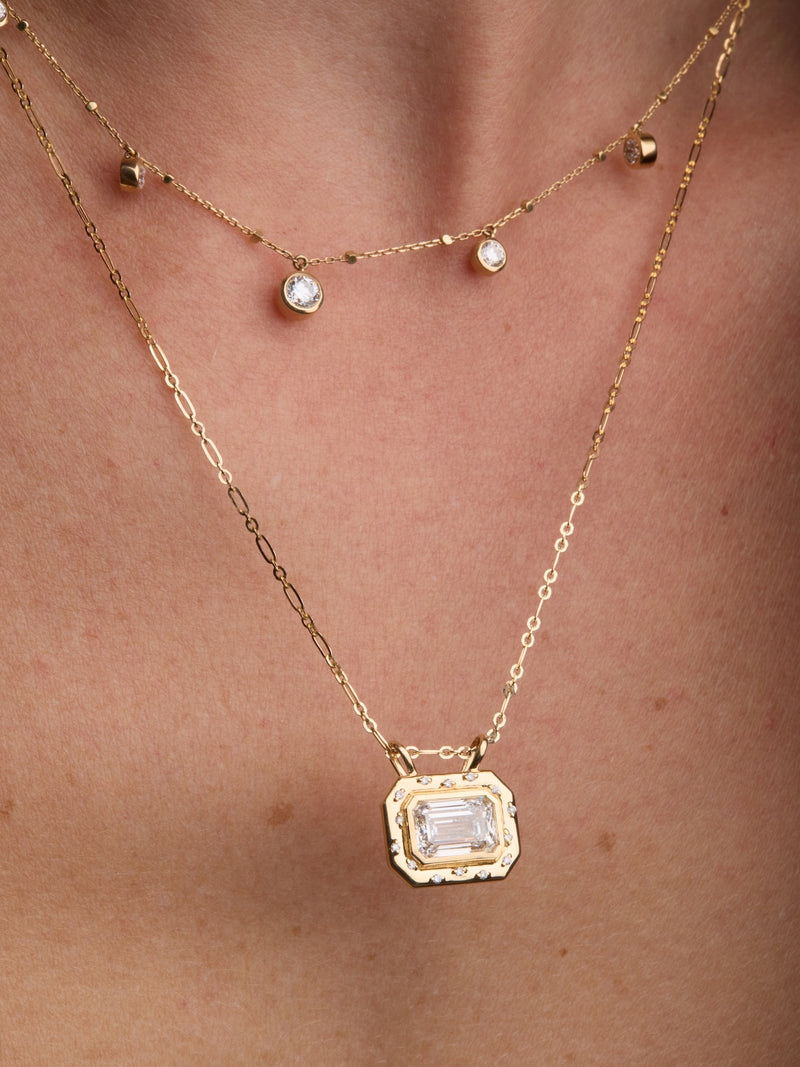 Lucent Diamond Station Necklace