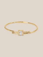 Vaulted Latch Bracelet