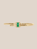 Vaulted Latch Bracelet