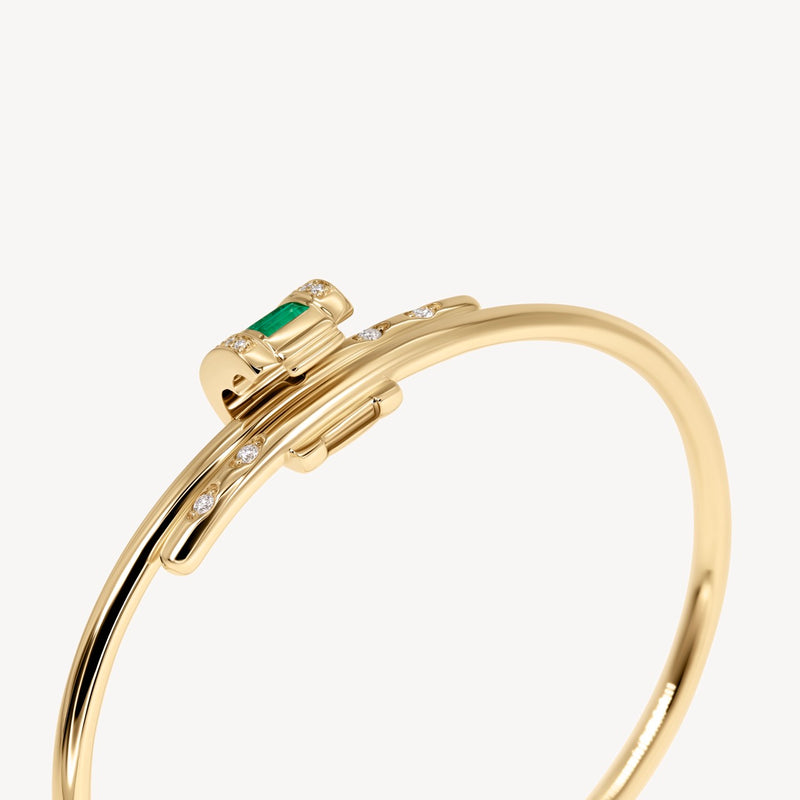 Vaulted Latch Bracelet