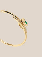 Vaulted Latch Bracelet