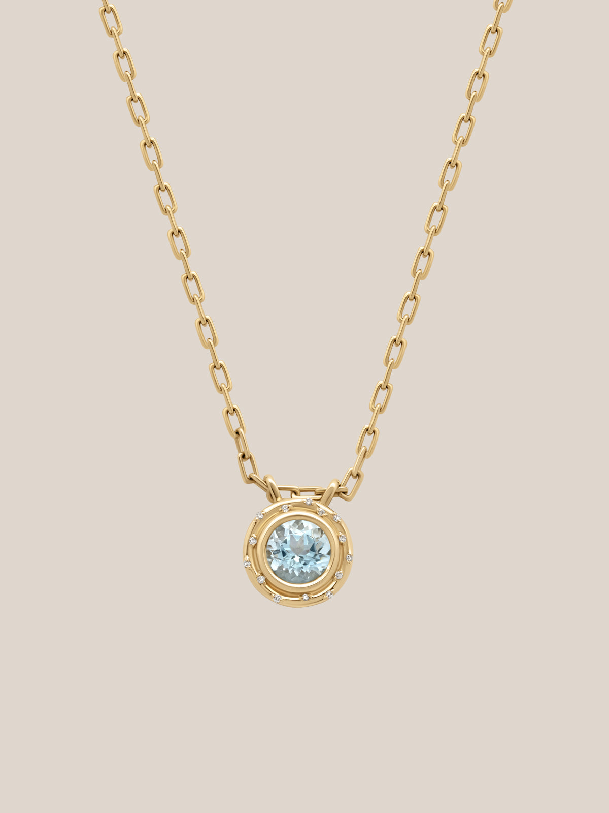 Aquamarine Spotlight Necklace