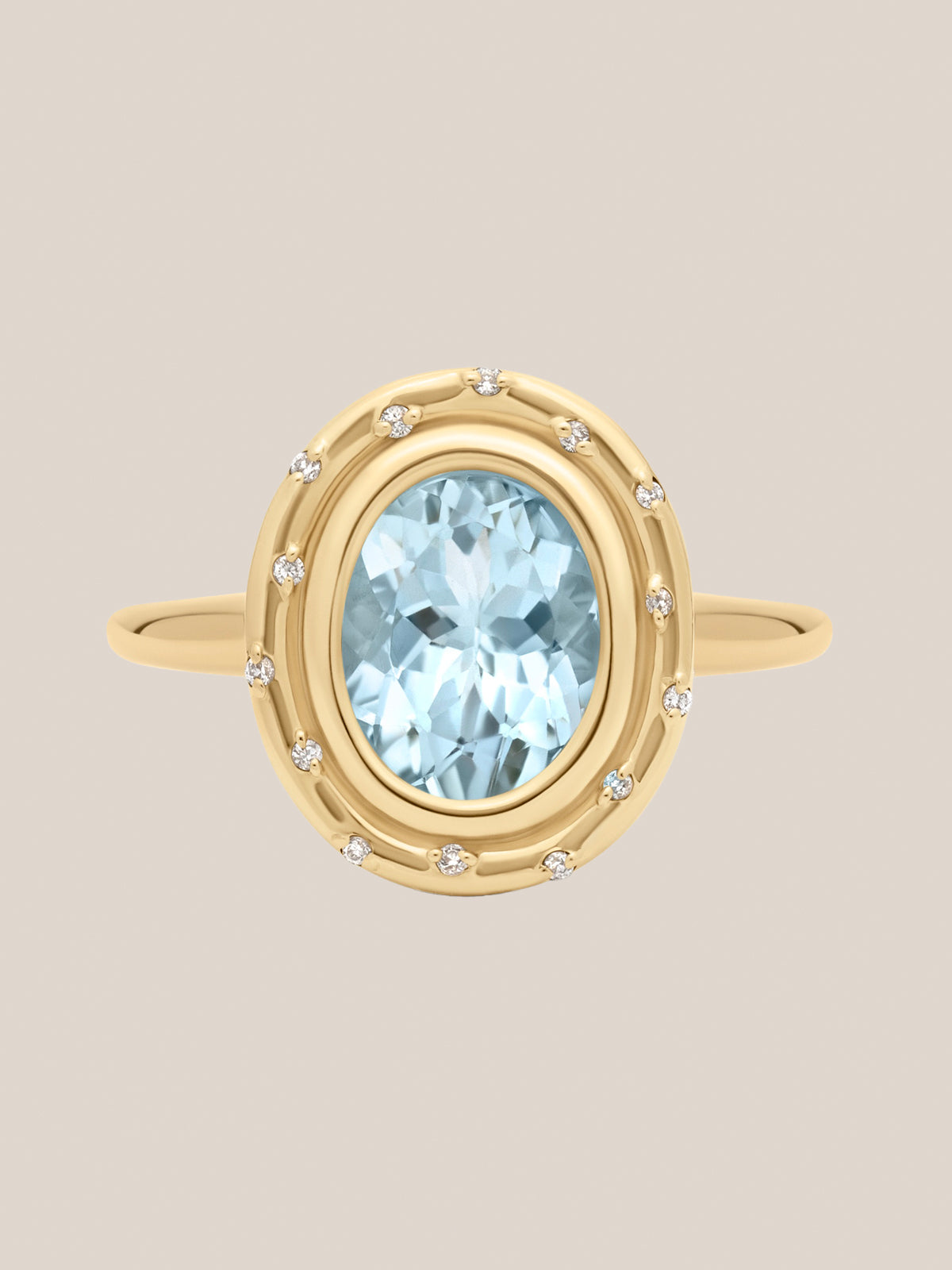Aquamarine Oval Spotlight Ring