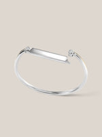 The Bar Bracelet