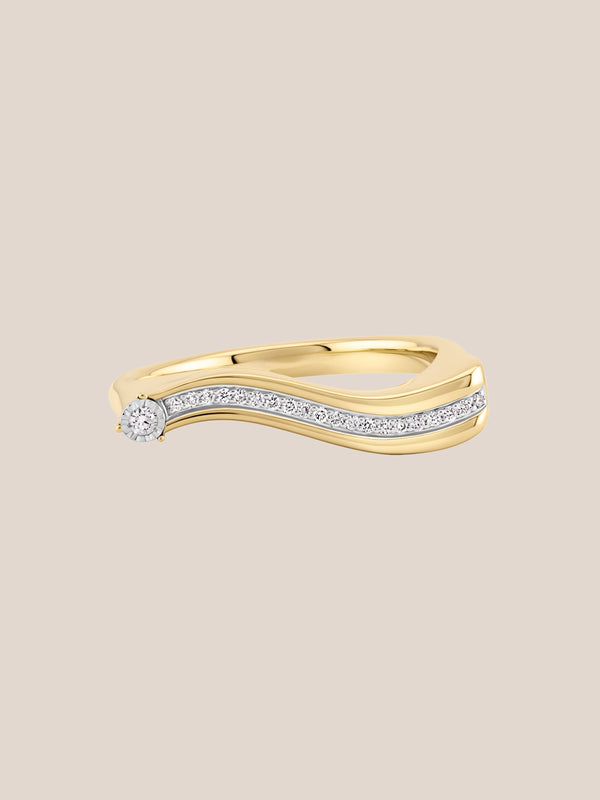 Wavy Diamond Ring