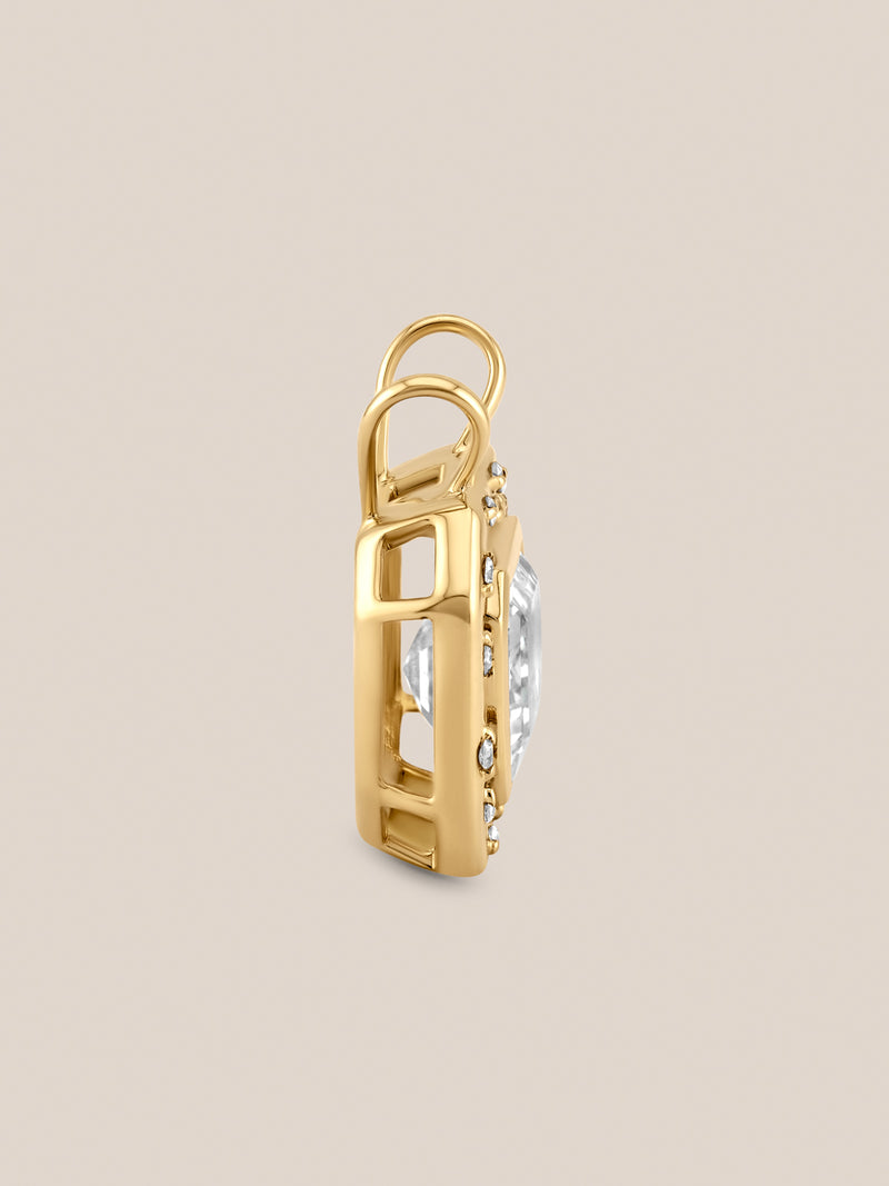 Spotlight Round Diamond Pendant