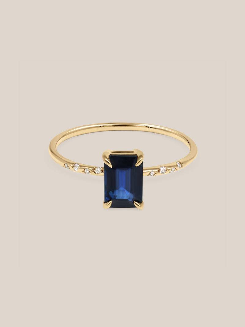 Large Starry Sapphire Ring