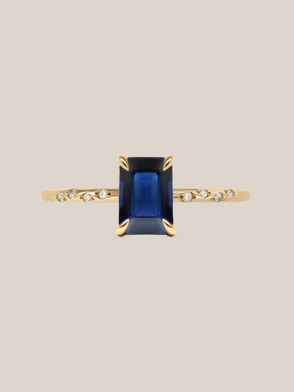 Large Starry Sapphire Ring