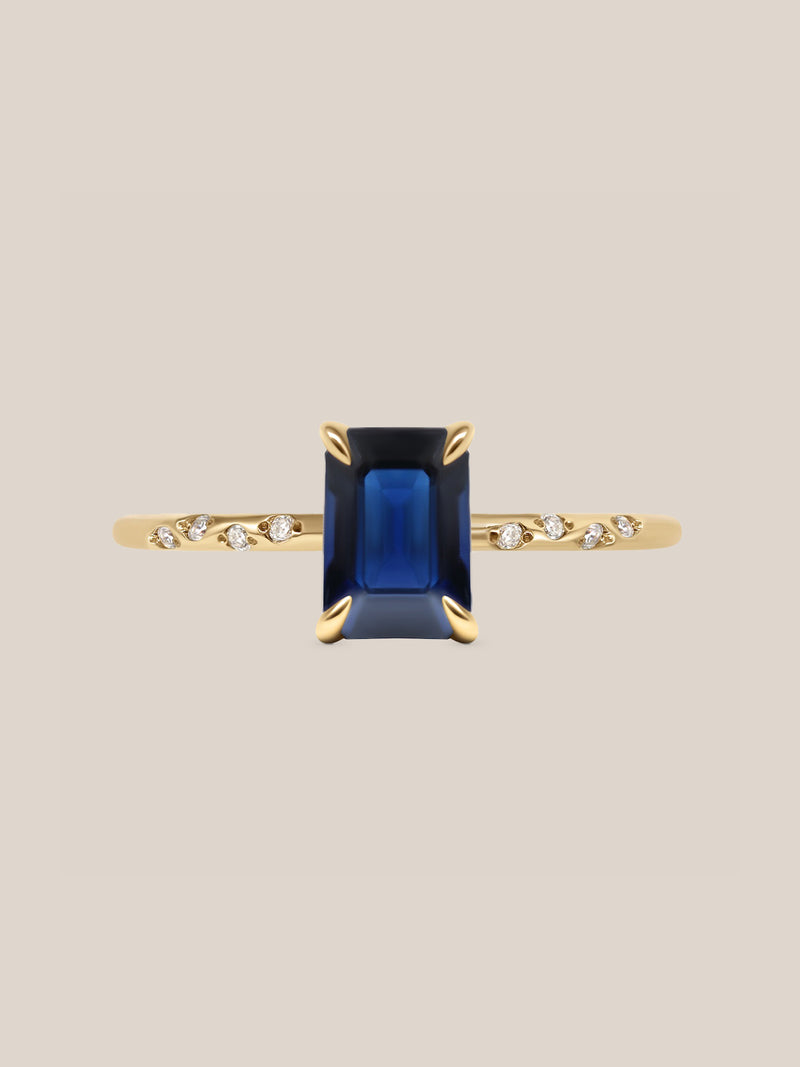 Large Starry Sapphire Ring