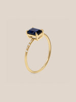Large Starry Sapphire Ring
