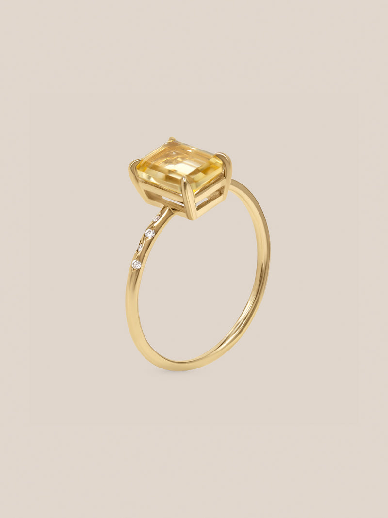Large Starry Citrine Ring
