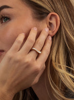Wavy Diamond Ring