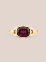 Cushion-Cut Buckle Ring