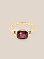 Cushion-Cut Buckle Ring