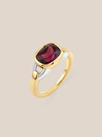 Cushion-Cut Buckle Ring