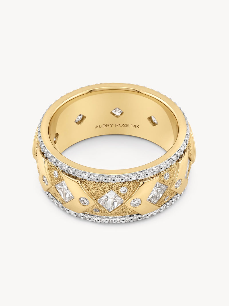 Pave Diamond Argyle Band