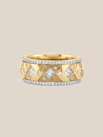 Pave Diamond Argyle Band