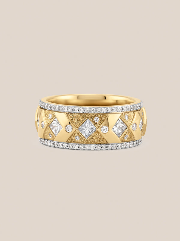 Pave Diamond Argyle Band