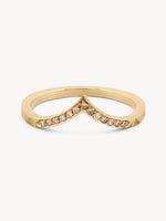 Peak Aurelia Champagne Diamond Band