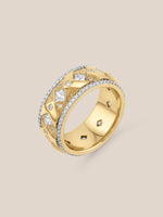 Pave Diamond Argyle Band