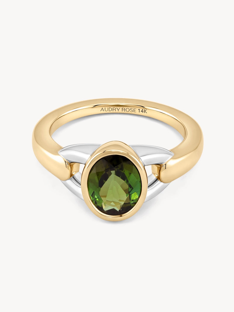 Oval-Cut Buckle Ring