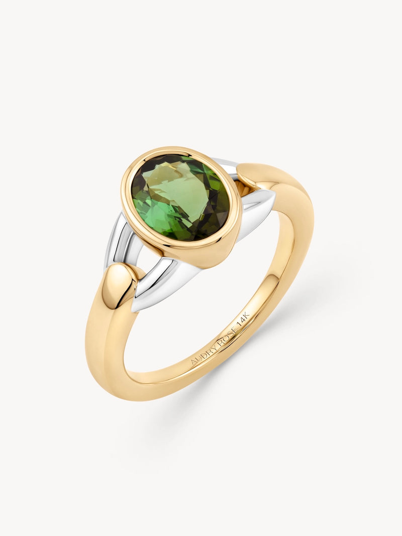 Oval-Cut Buckle Ring