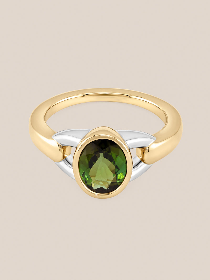 Oval-Cut Buckle Ring